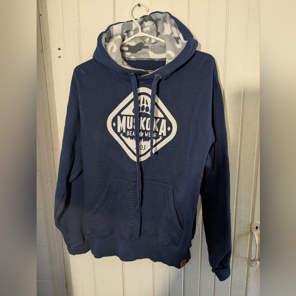 MENS MUSKOKA BEAR WEAR HOODIE